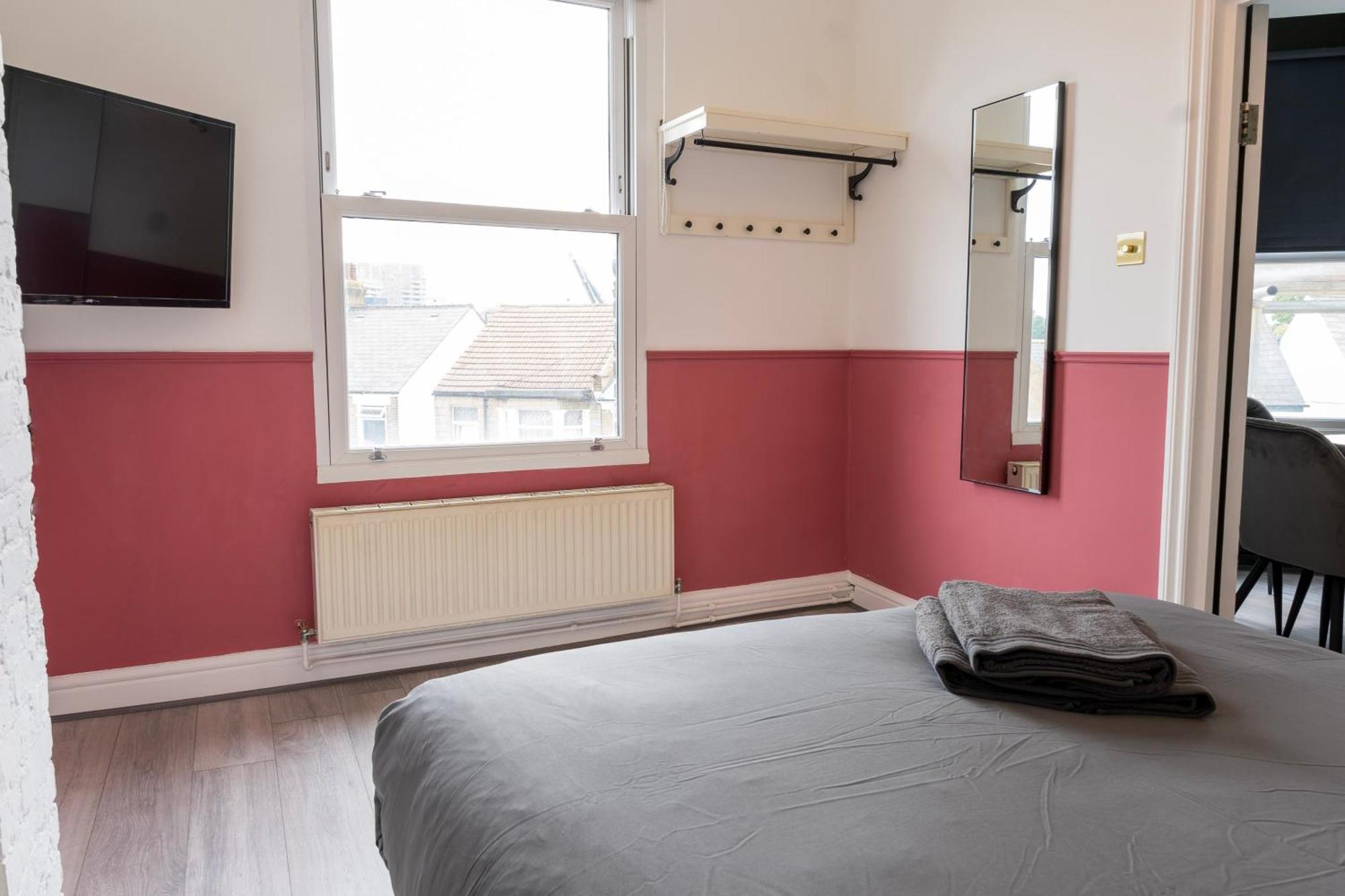 5C- Stylish Urban Retreat - Spacious 2 Bed Flat Londra Exterior foto