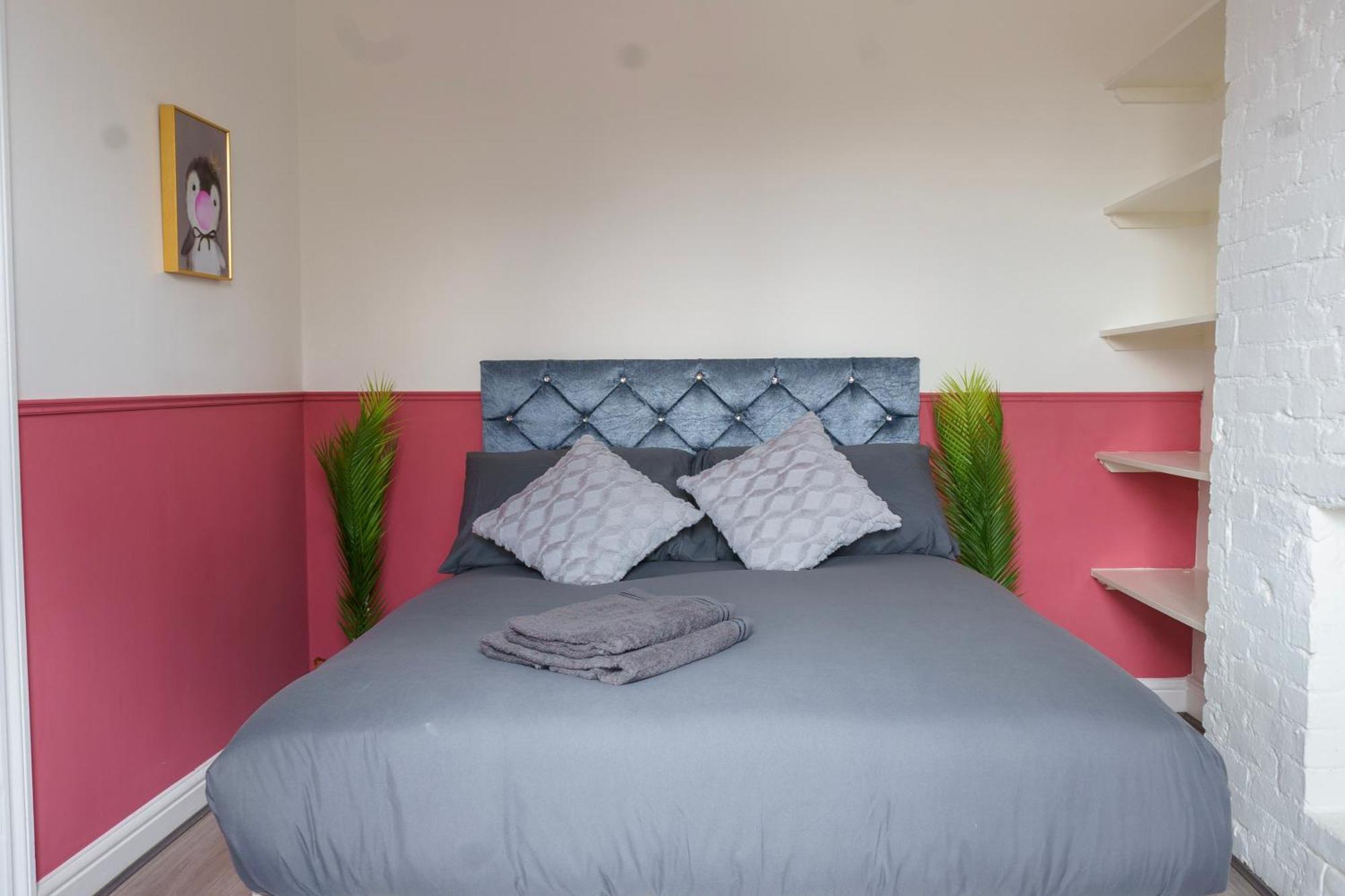 5C- Stylish Urban Retreat - Spacious 2 Bed Flat Londra Exterior foto