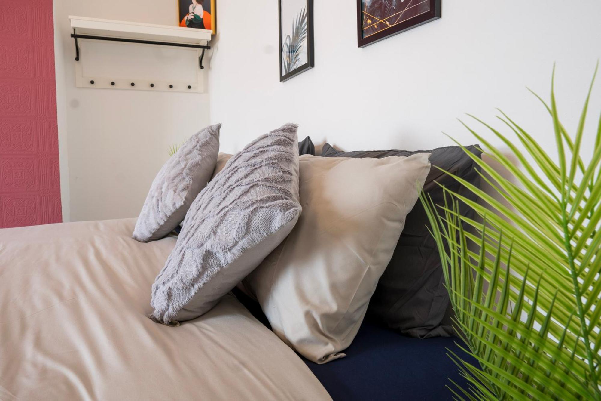 5C- Stylish Urban Retreat - Spacious 2 Bed Flat Londra Exterior foto