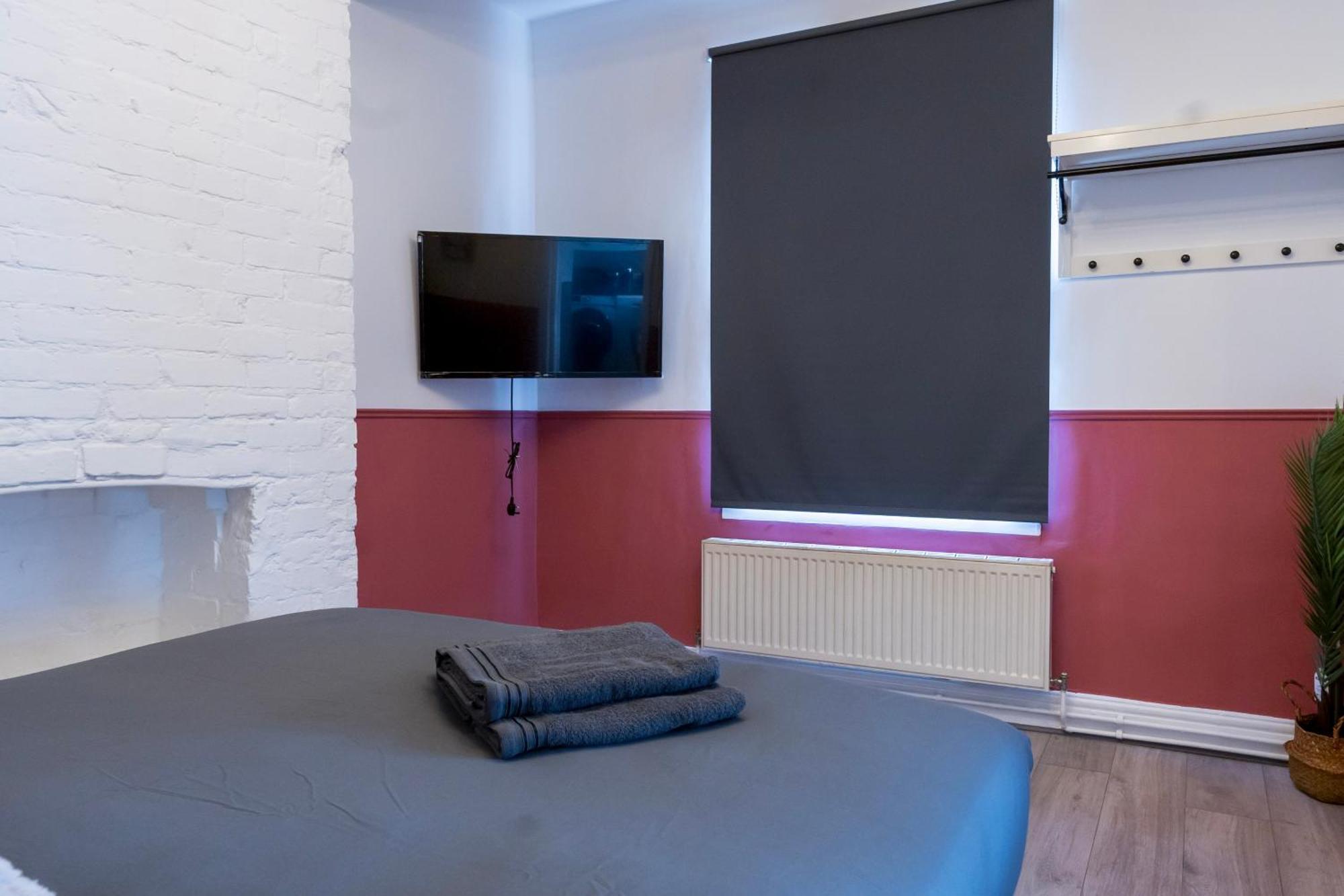 5C- Stylish Urban Retreat - Spacious 2 Bed Flat Londra Exterior foto